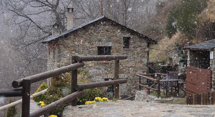 Masia Can Constans Queralbs Εξωτερικό φωτογραφία
